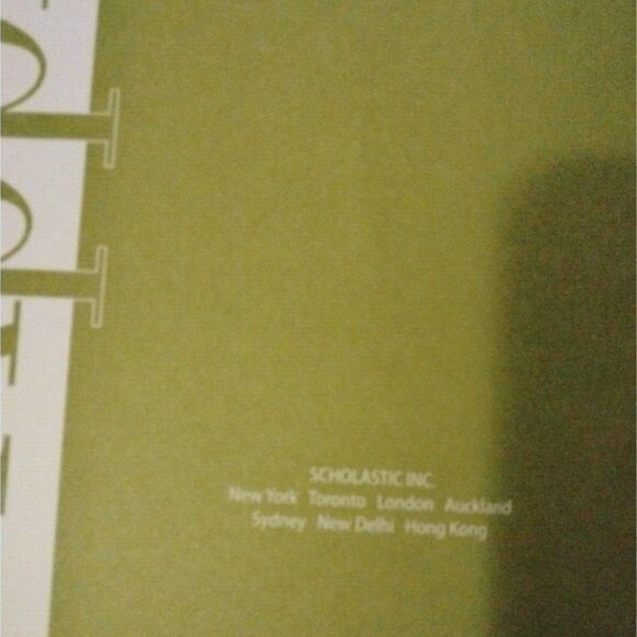 Apples for Everyone Esbaum National Geographic Paperback Book - Picture 3 of 4